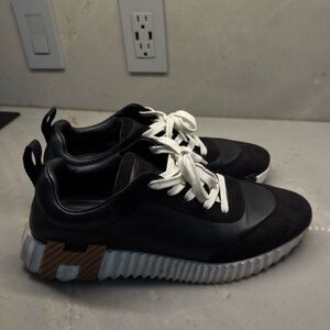 Hermes bouncing sneaker